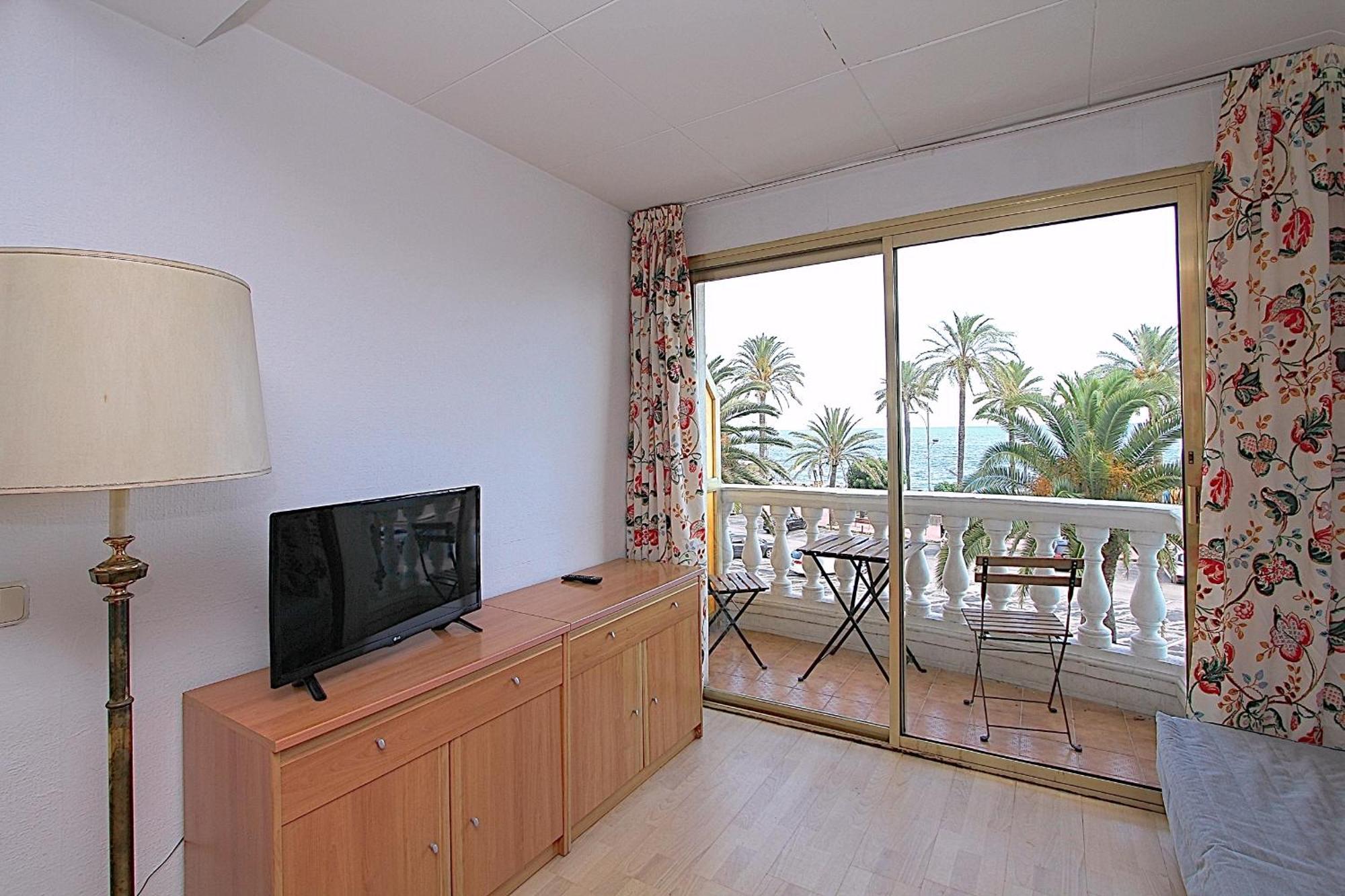 Apartaments Nautic Lloret de Mar Room photo